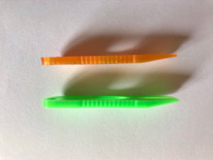 Countryside Fox Calls Set 2 - Neon Green & Orange Tick Pullers £3.99 -10% Discount at checkout for a limited period